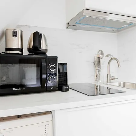 Studio Arc De Triomphe *